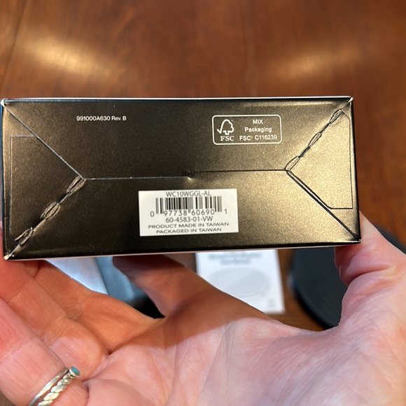 Wireless Charging Pad-Fast Charge - Picture 4 of 8